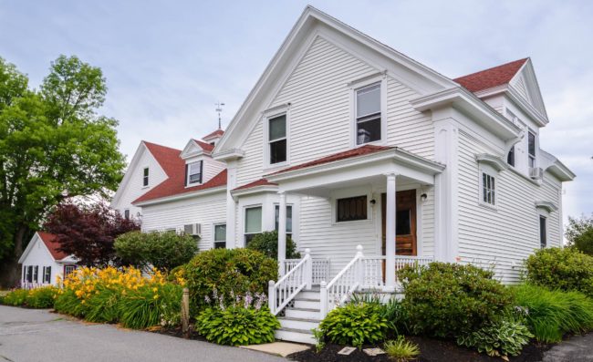 Crossroads-CAMP-house Crossroads-CAMP-house exterior