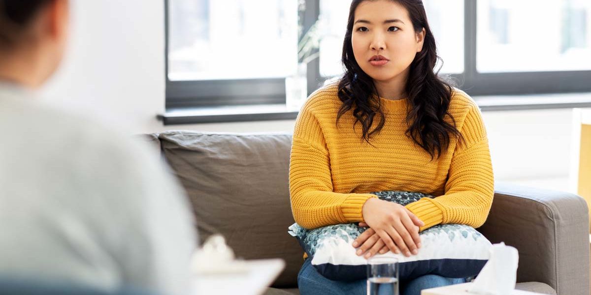 is-residential-treatment-right-for-me a woman asks her therapist is residential treatment right for me