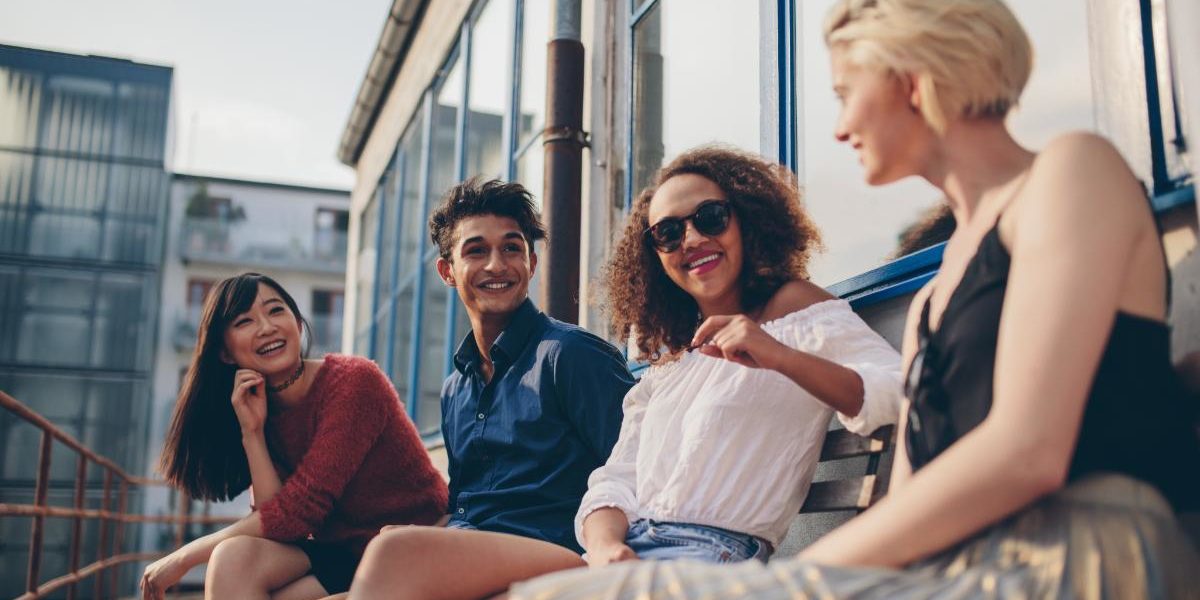 How Casual Alcohol Use Turns Into Addiction a group of people discuss when casual alcohol use turns into an alcohol problem